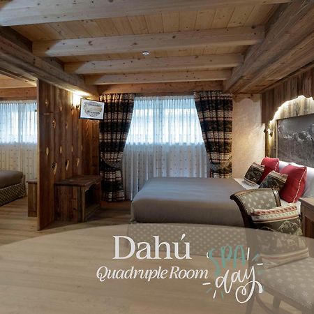 Chalet Matterhorn Francois - Central Ski Chalet With Spa And Breakfast, 100Mt Lift Bed & Breakfast Breuil-Cervinia Exterior photo